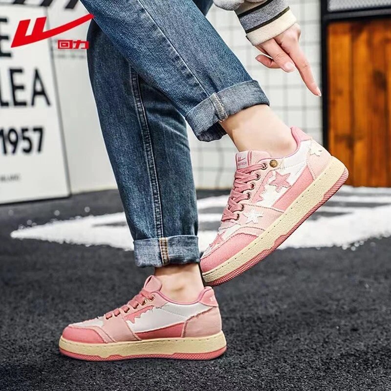 Warrior Chic Retro Women Shoes Classic Denim Punk Hip-hop Skateboard Stars Couples Sneakers Baskets Femmes Tendances 2023