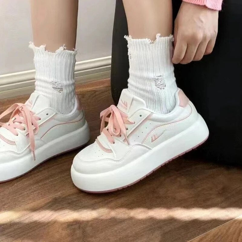 Warrior Sneakers For Women 2023 New Round Toe skateboard Casual Platform Tennis Female Traf Fashion Waling Shoes