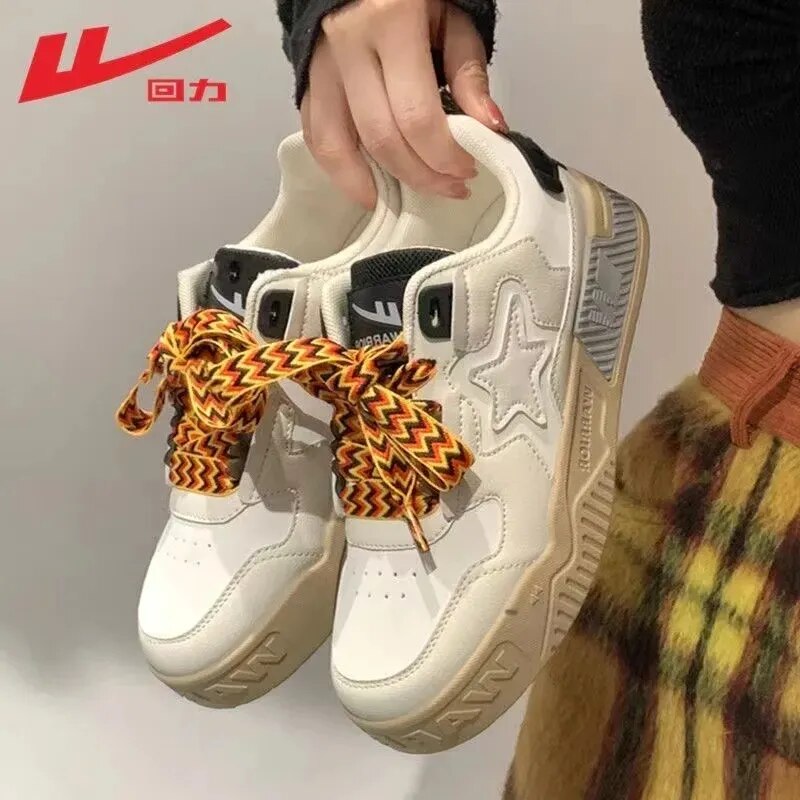 Warrior American style Sneakers Women Fashion Original Casual Shoes For Women Leather Sewing Lace-up Comfortable Walking shoes